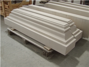 Roche De Montagne, Creme Moleanos Moldings, Beige Limestone Building, Walling