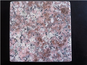 G687 Peach Red Granite