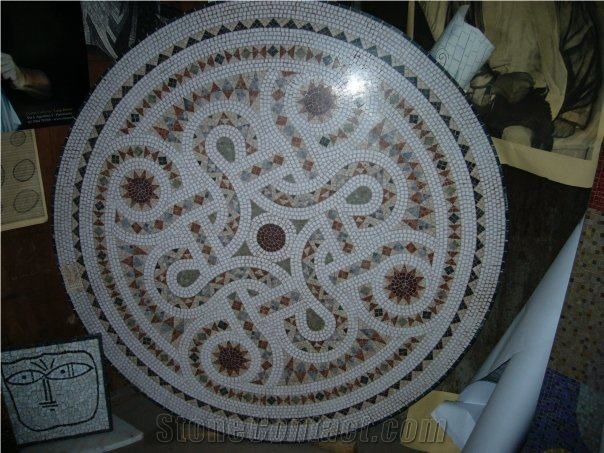 Waterjet Medallion, Mosaic Beige Marble