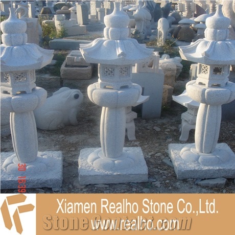 Chinese Garden Stone Lanterns, Mountain Stone Yellow Granite Lanterns