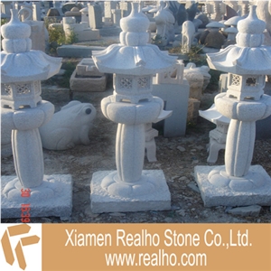 Chinese Garden Stone Lanterns, Mountain Stone Yellow Granite Lanterns