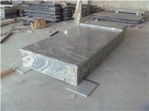 China Juparana Monument