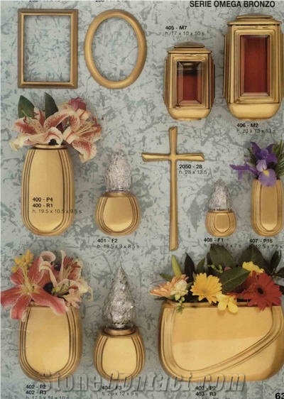 Monumental Accessories
