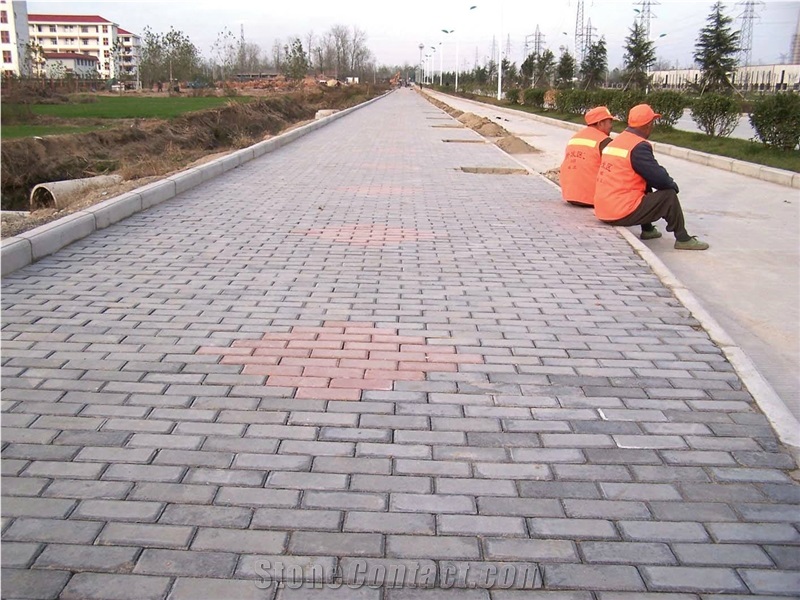 Paver