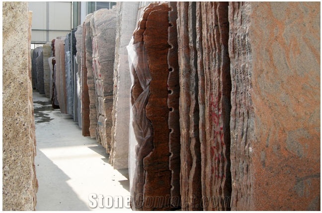 Multicolor Red Granite Slabs