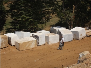 Universe White, Kemalpasa White Marble Block
