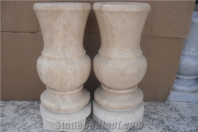 Crema Del Desierto Jarrones, Vase, Beige Limestone Urn, Vase, Bench