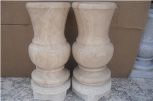 Crema Del Desierto Jarrones, Vase, Beige Limestone Urn, Vase, Bench Crema Del Desierto Jarrones, Vase, Beige Limestone Urn, Vase, Bench