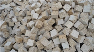 G682 Yellow Granite Cobble Stone