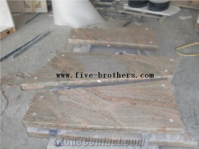 Juparana Colombo Granite Step