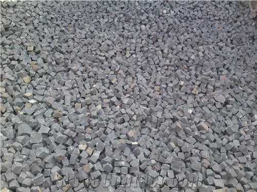 Develi Basalt Cube Stone Crushing, Black Basalt