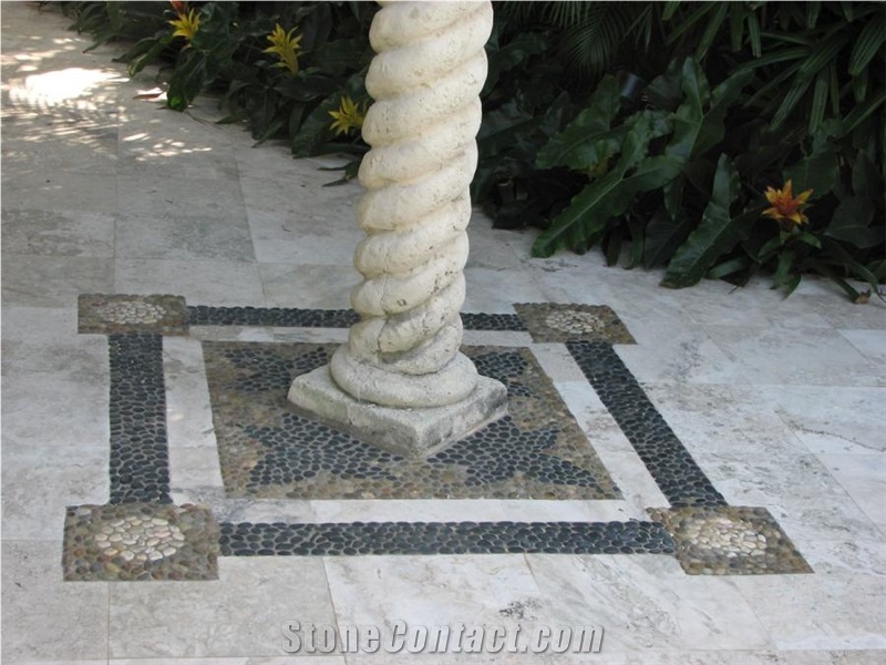 Pebble Stone Deck