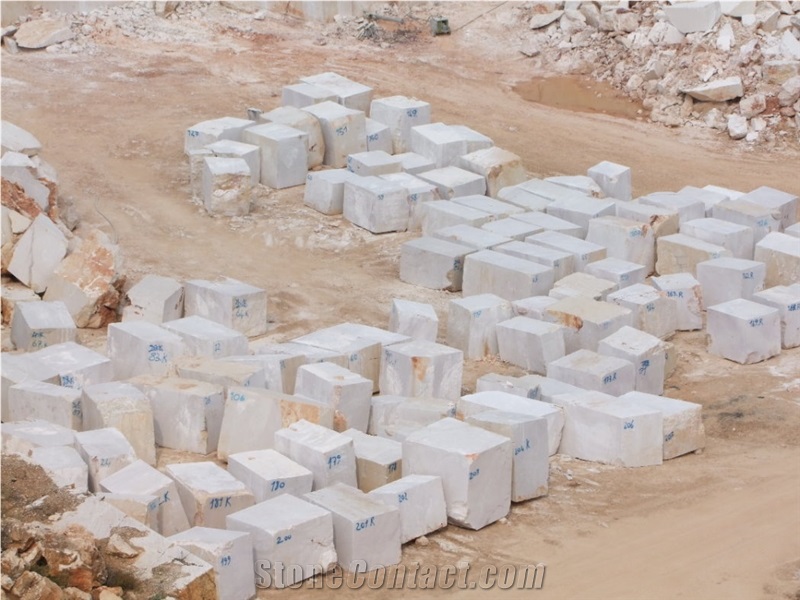 Moon Cream Beige Marble Block