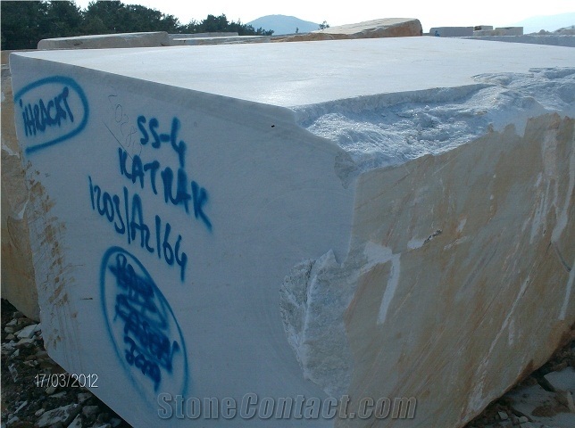 Mugla Beyaz White Marble Block
