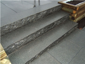 Padang Dark Black Granite Steps