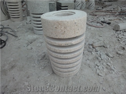 G682 Granite Solar Lamp, Rust Yellow Granite Lamps