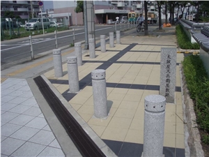 G603 Grey Granite Kerbstone