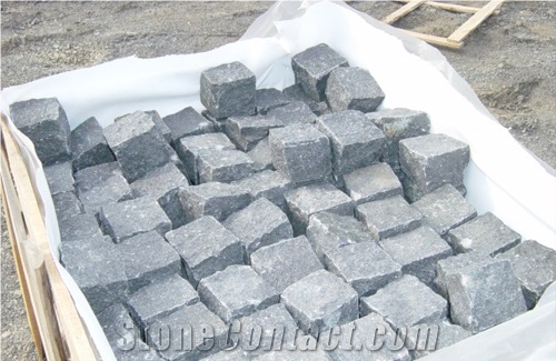 G654 Black Granite Cube Stone