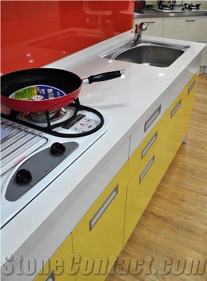 Quartz Stone Countertop