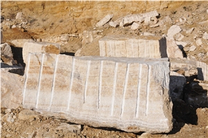 Dorato Onyx Raw Blocks, Honey Onyx Block