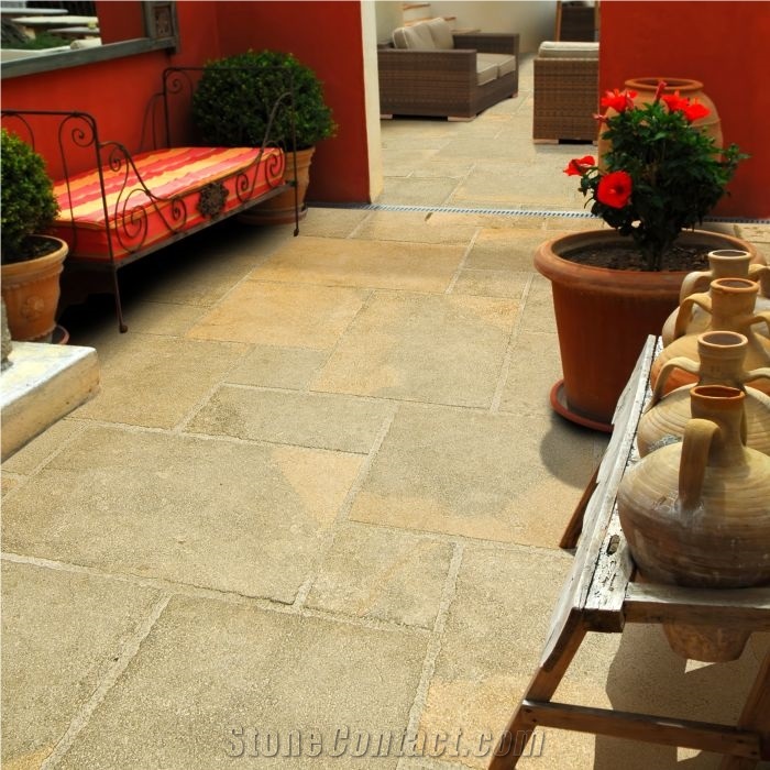 Transylvania Outdoor Pool Coping, Transylvania Bicolor Grey Limestone