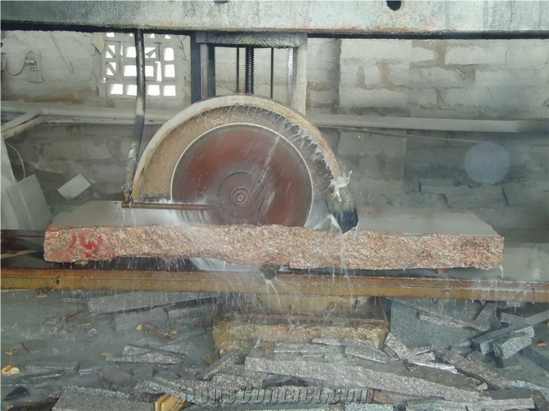 Circle Columbarium, Padang Grey Granite Columbarium