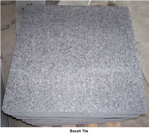 G684 Flamed Black Basalt