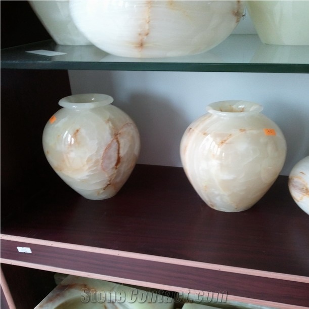 DL Stone Vase ,White Onyx Vase