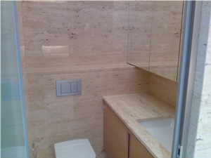 Travertino Classico Veincut Bath Wall Covering, Travertino Classico Tivoli Beige Travertine Bath Design