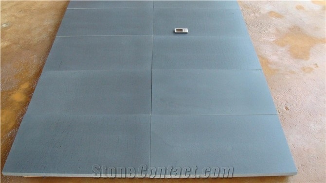 Hainan Black Basalt Tiles/slabs