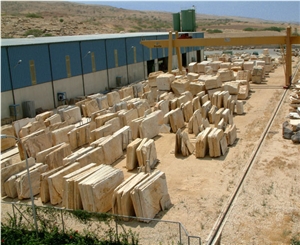 Jordanian Travertine Royal Gold Light Vein Cut, Royal Gold Travertine Slabs