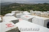 Mary Beige Marble Blocks