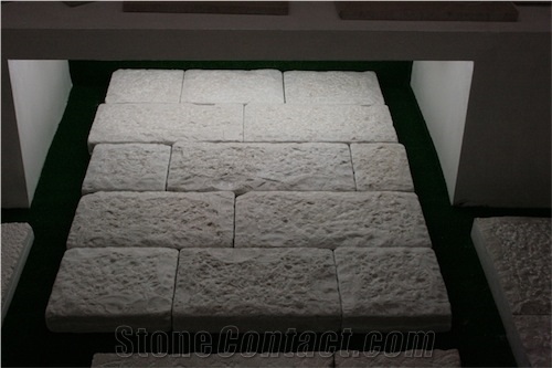 External Componet, Bronzetto Di Trani Beige Limestone Flagstone