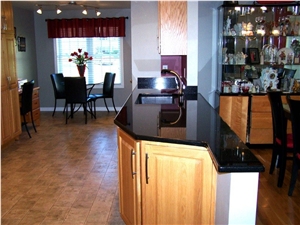 Absloute Black India Granite Kitchen Top, Nero Assoluto India Black Granite Absloute Black India Granite Kitchen Top, Nero Assoluto India Black Granite