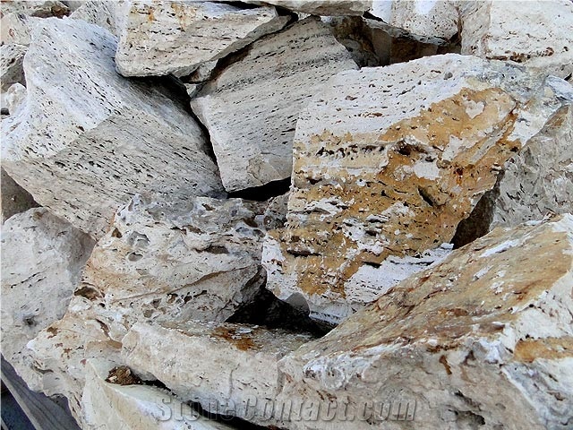 Spisske Travertine Garden Rocks, Beige Travertine Garden Rocks