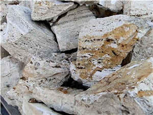 Spisske Travertine Garden Rocks, Beige Travertine Garden Rocks