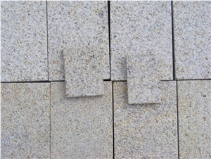 Rust Yellow Granite Paver