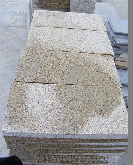 Rust Yellow Granite Paver