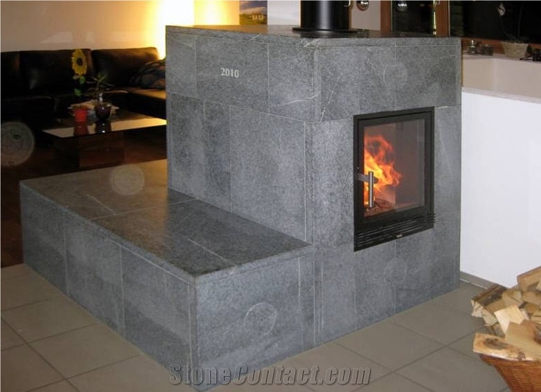 Tavetscher Speckstein, Soapstone Stove