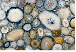 Cristal Agate Semiprecious Stone