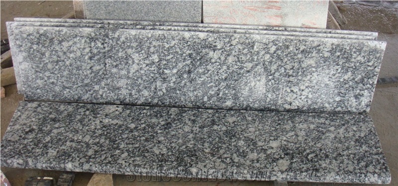 Surf White Granite Step