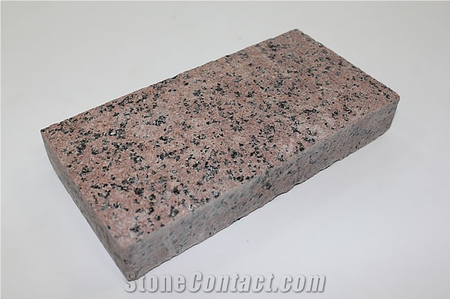 Granite Simony Red Cube