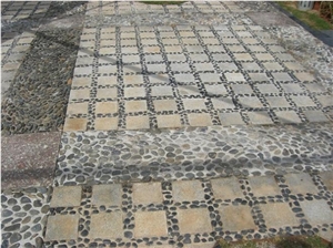 Pebble Stone Flooring