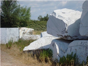 White Marble Blocks - Bianco Carrara White Marble Blocks - Bianco Carrara