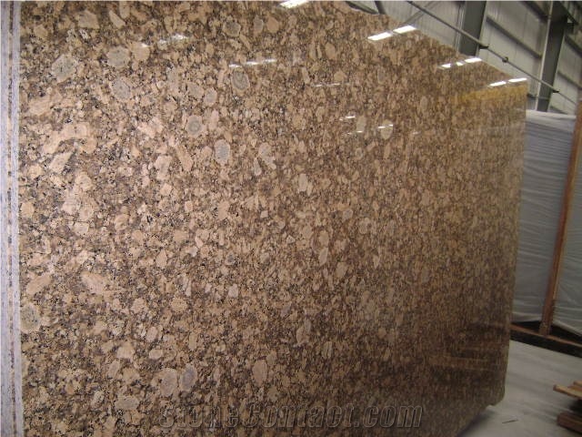 New Giallo Fiorito, Giallo Fiorito Granite Slabs