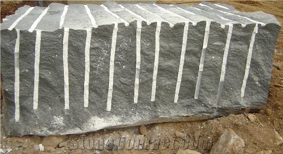 HK BLACK, CMR BLACK, ABSOLUTE BLACK GRANITE BLOCKS