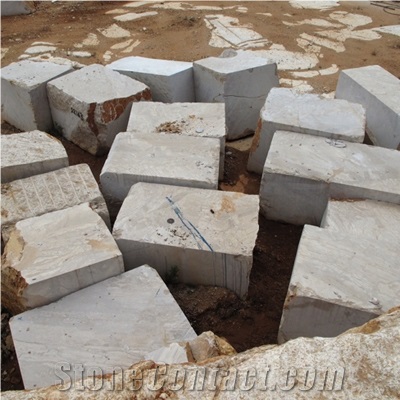 Carnis Beige Marble Blocks