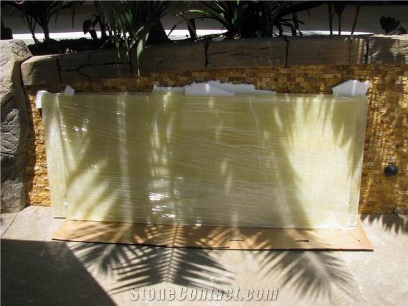 Backlit Honey Onyx Glass Panel (J126)