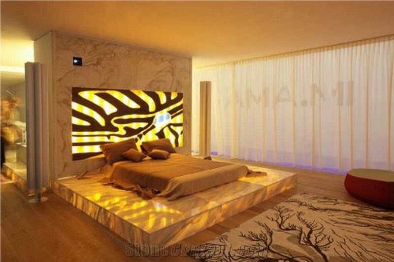 Backlit Onyx Glass Niche Wall (J98)
