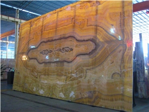 Backlit Onyx Glass Wall (J104)
